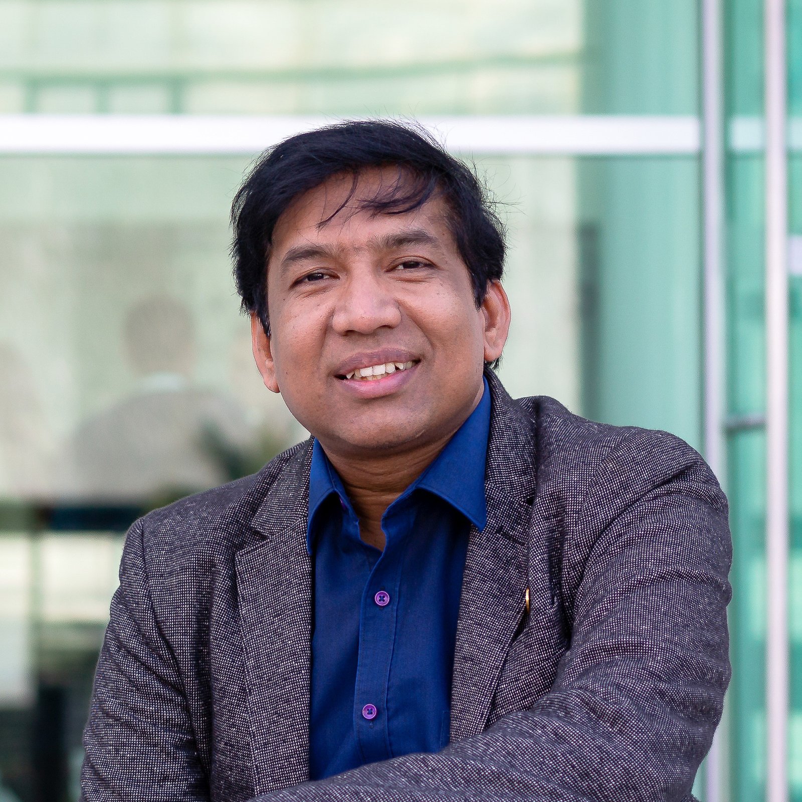 Dr. rer. nat. Ravi Kumar, N.